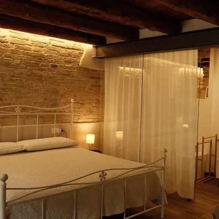 Onda Marina Superior Marano Lagunare